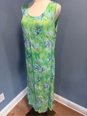 Vintage M.E. International Floral Rayon Maxi Dress Medium Green Blue Cottagecore